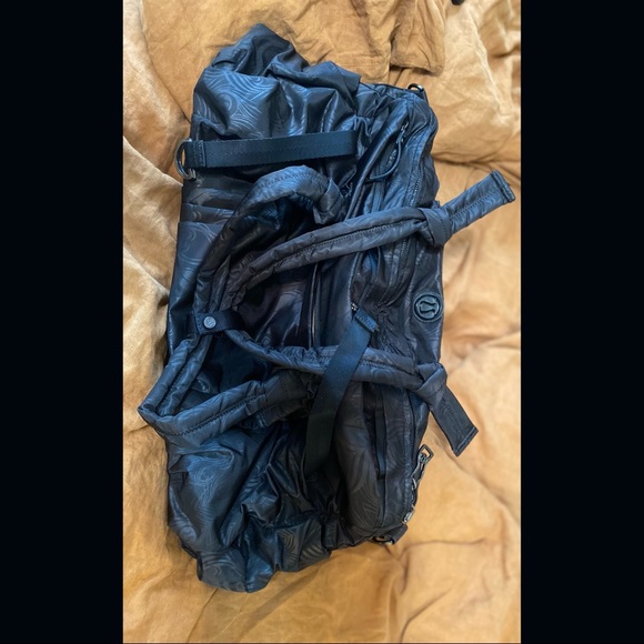 Lululemon Yoga Duffle Bag - Picture 1 of 11